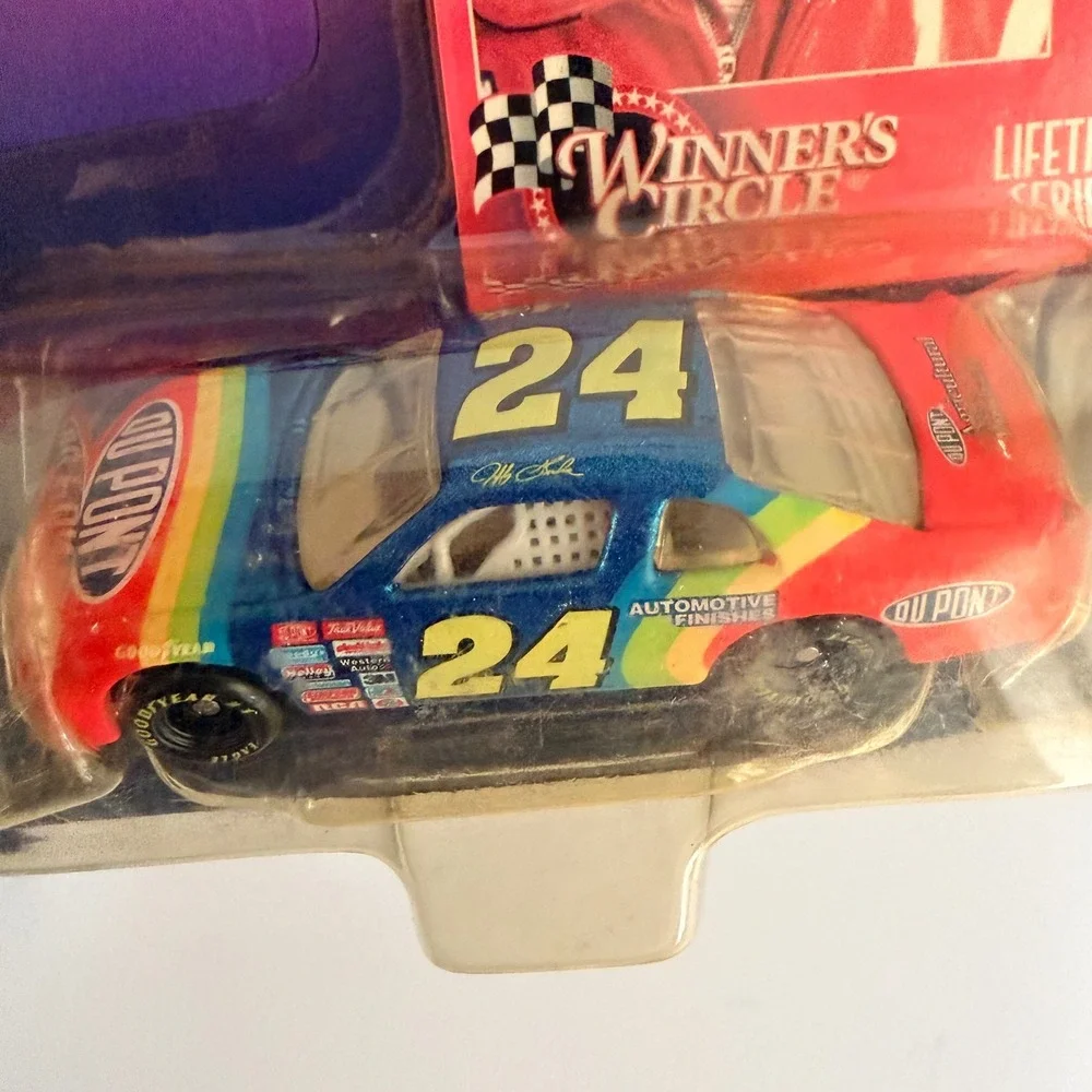 Kenner Winners Circle 1998 Jeff Gordon 24 Dupont Chevrolet Monte Carlo Diecast